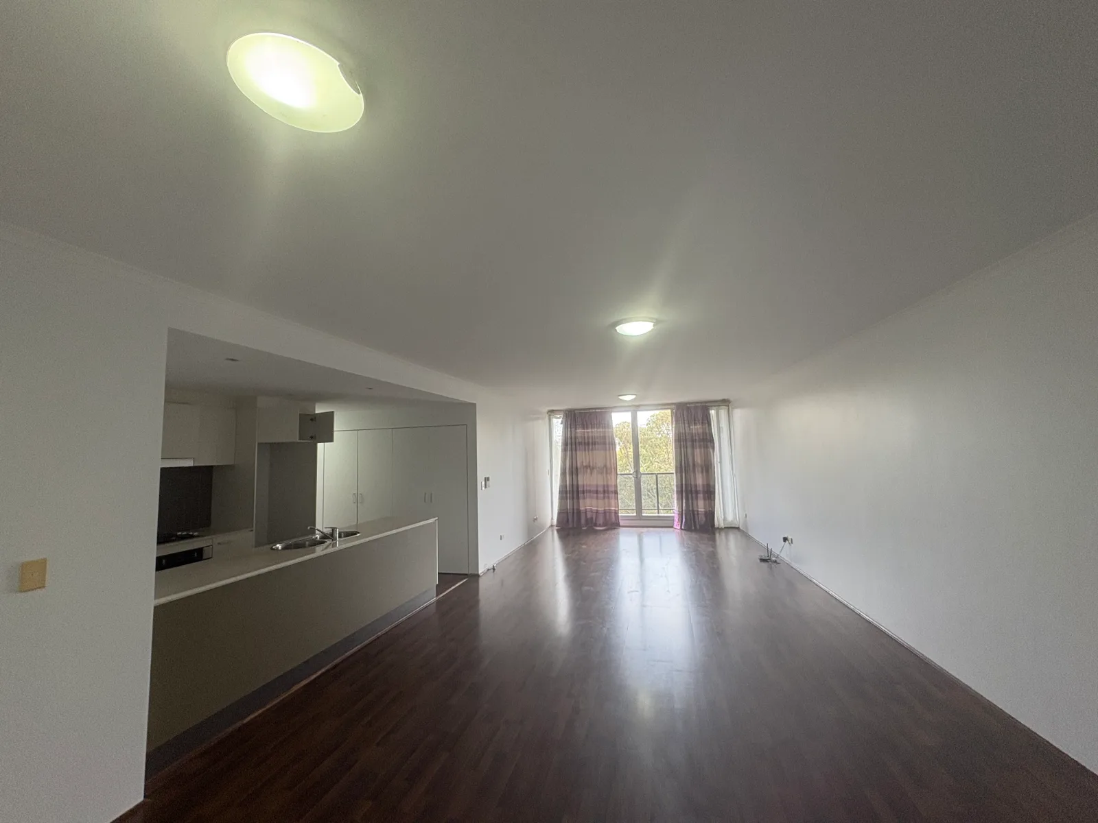 Buong bahay sa Zetland
